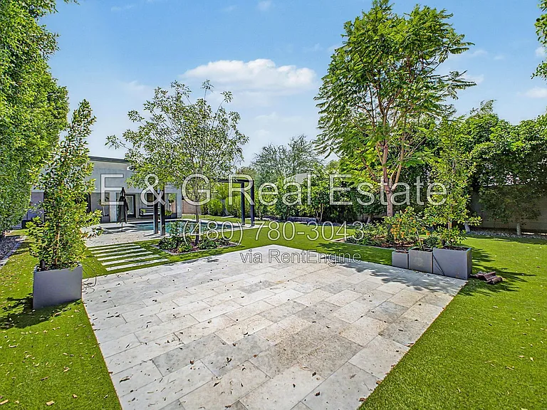 2312 E Curnow Dr — Photo 31