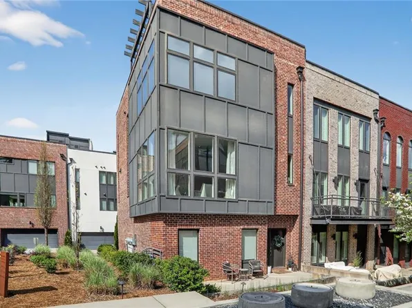 1214 Chelsea Cir NW, Atlanta, GA 30318