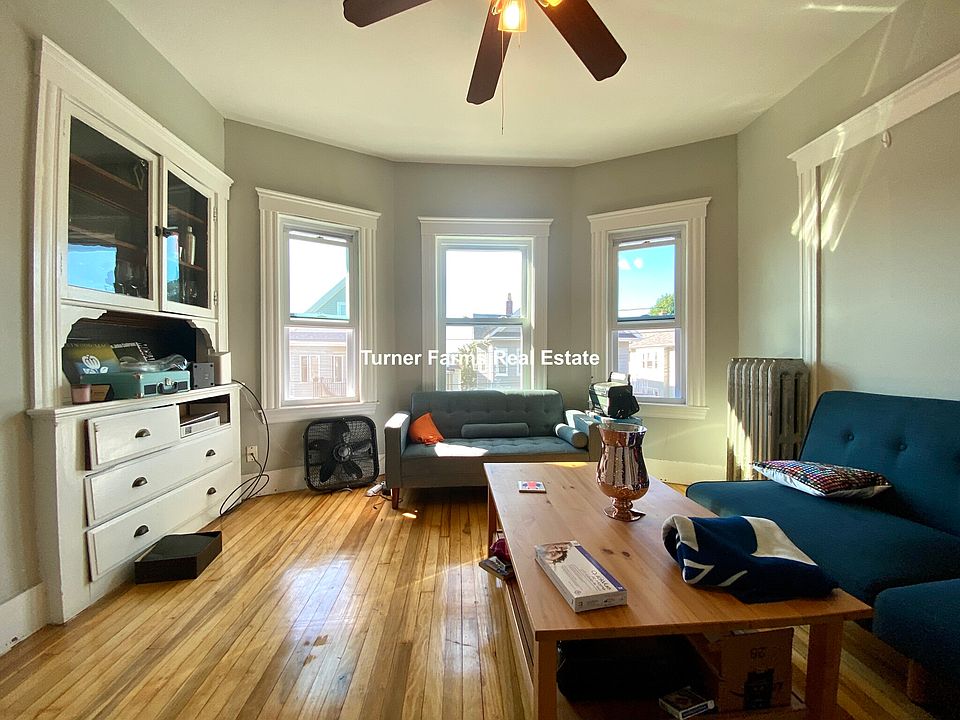 1st image of 54 Sunset Rd #1A