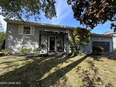 6 Ames Place, Queensbury, NY, 12804
