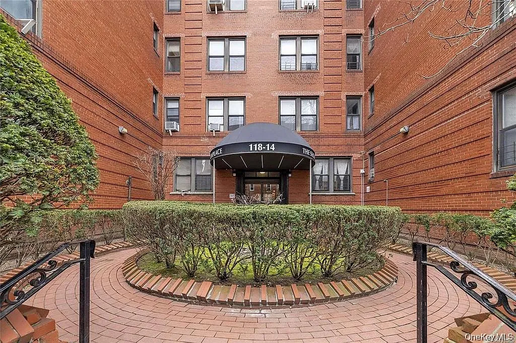 118-14 83rd Avenue #3G photo 1