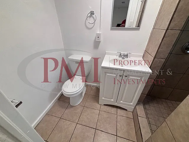 517 E. Las Cruces #3 — Photo 16