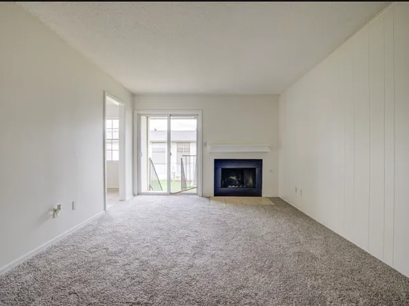 1717 E Lindsey St, Norman, OK 73071