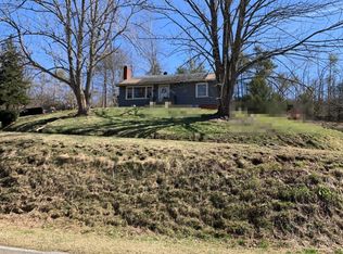 2132 Turkey Knob Rd, Fries, VA 24330