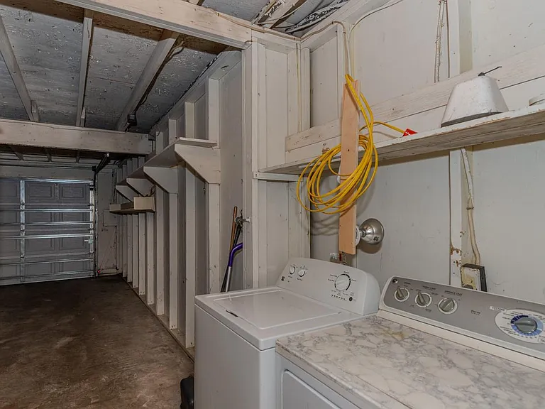 6130 Afton Ln — Photo 17