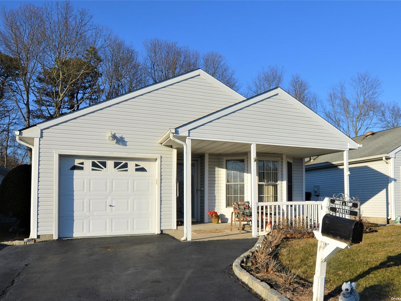 414 N Village Circle UNIT 414, Manorville, NY 11949 Zillow