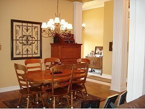 2nd image of 2517 Golden Oak Dr