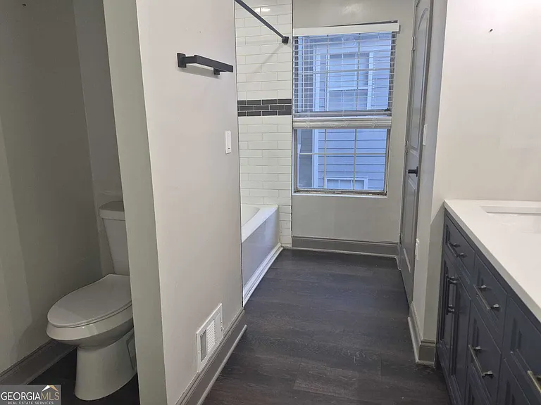 1020 Hampton Hill Ct — Photo 28