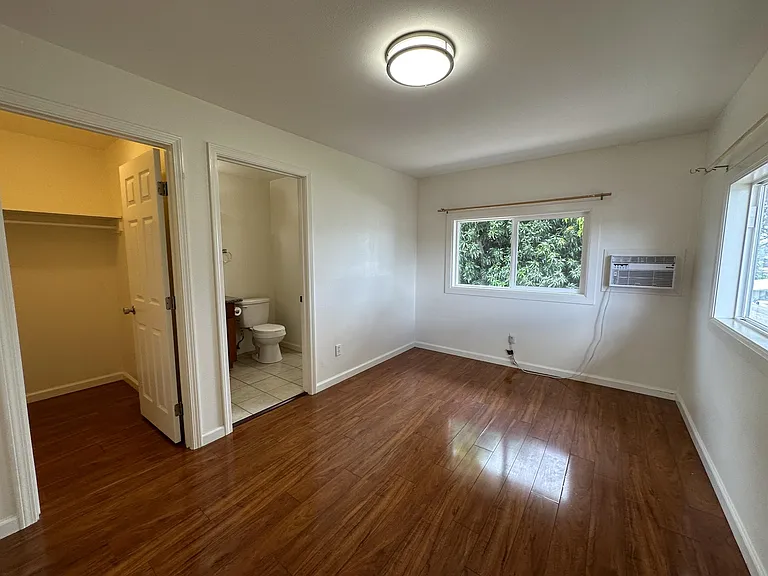 617 Hoohale St #2 — Photo 5