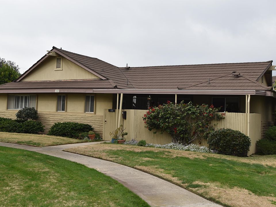 1st image of 300 N Fairview Ave Unit 3