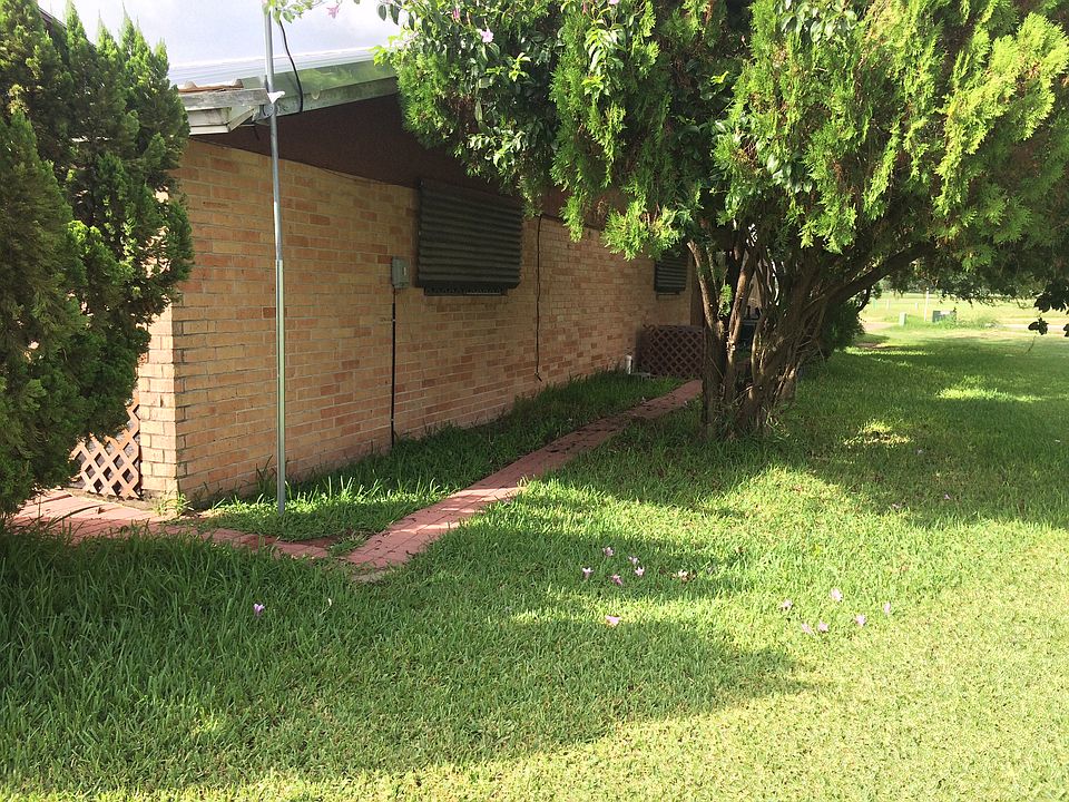 1st image of 3510 Country Club Dr S Unit 8