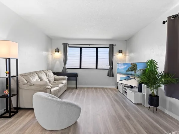 98-518 Kaonohi St #502, Aiea, HI 96701