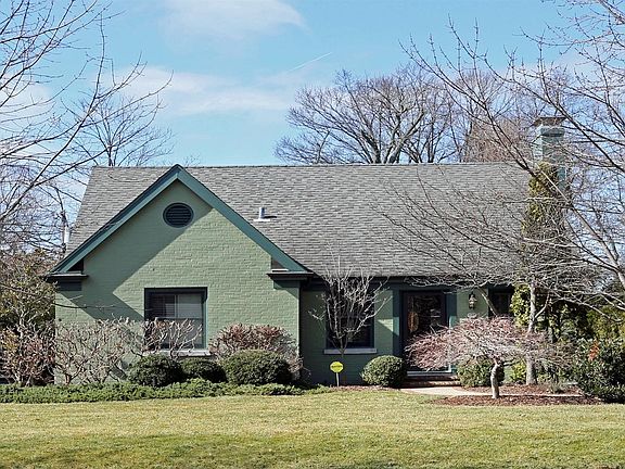 2nd image of 340 Cassidy Ave