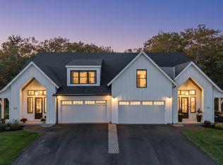 41 Trails Edge Rd, Windham, NH 03087