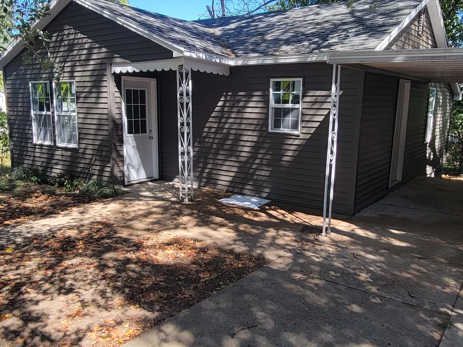 2 bed, 776 sqft, $1,050 — Photo 1
