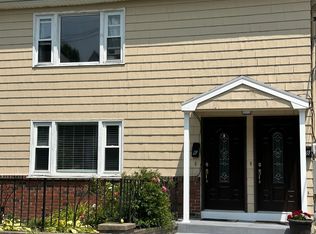 6 Gloucester St, Arlington, MA 02476
