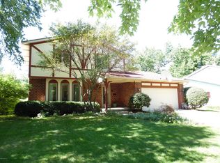 1641 Oxford Rd SE, East Grand Rapids, MI