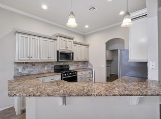 9104 Scarlet Blvd, Yukon, OK 73099