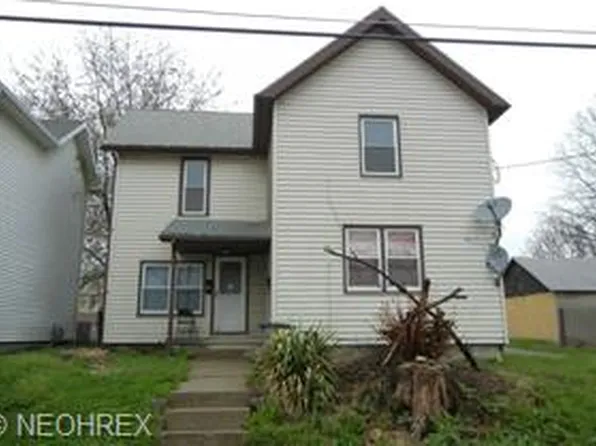 552 Walnut St, Salem, OH 44460