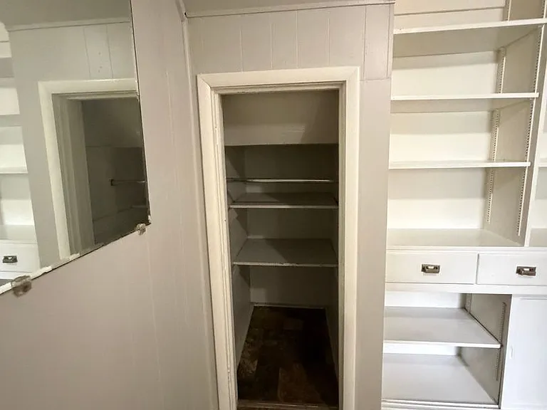 618 S Center St — Photo 11