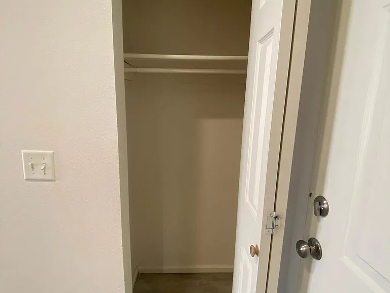 812 City Park Ave #305 — Photo 4