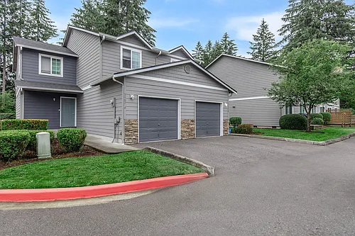Kensington Townhomes Photo 1