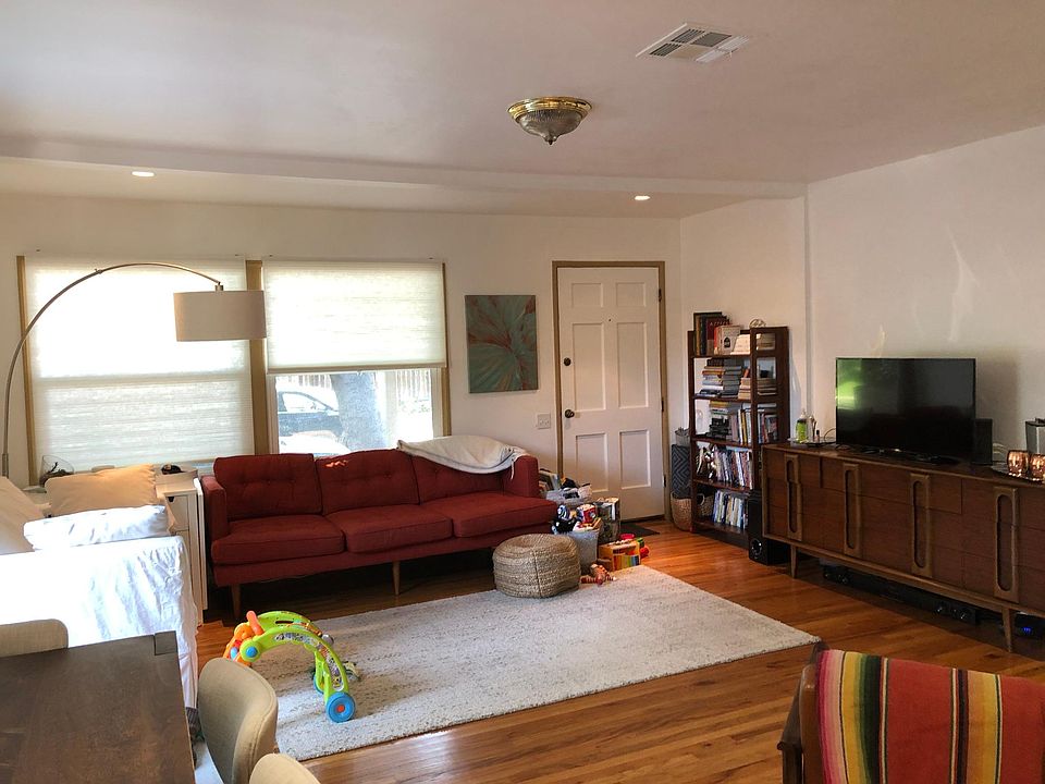 1st image of 2562 Military Ave