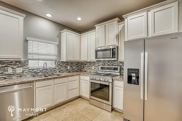 14623 Sanour Dr — Photo 6