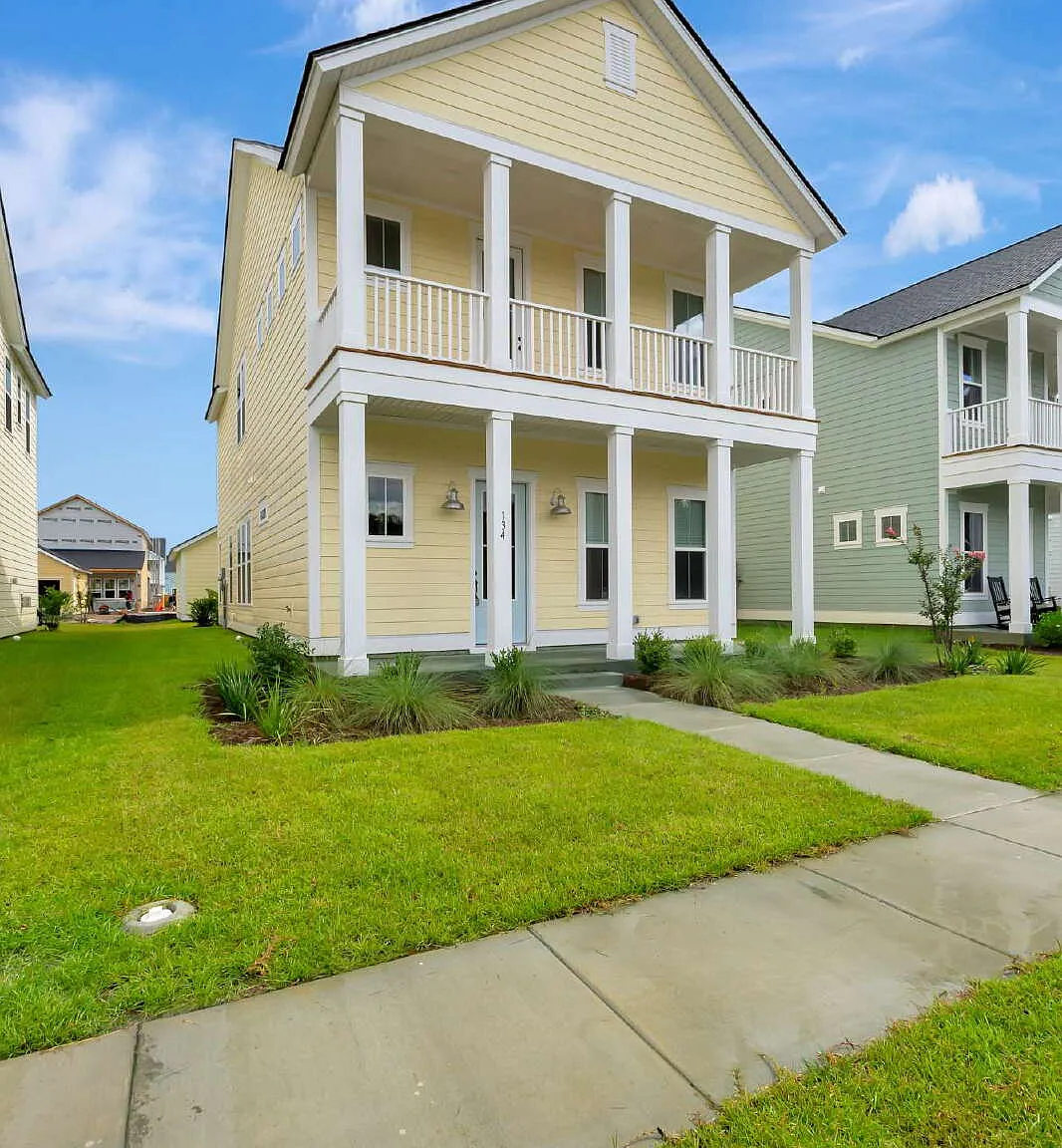 4 bed, 3.0 bath, 2117 sqft, $2,995 — Photo 4