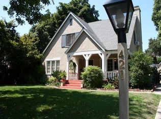 421 W 8th St, Claremont, CA 91711