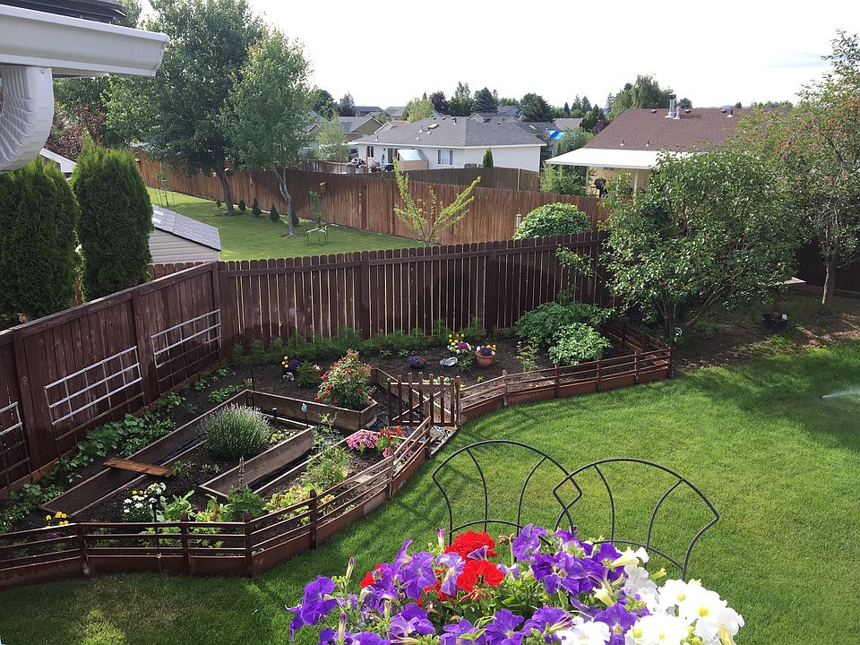 2nd image of 17907 N Addison Ct