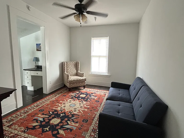 132 King St #2 — Photo 11