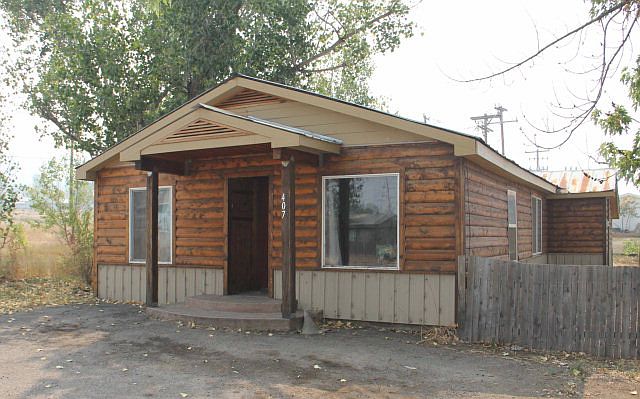 1st image of 407 Illinois Ave