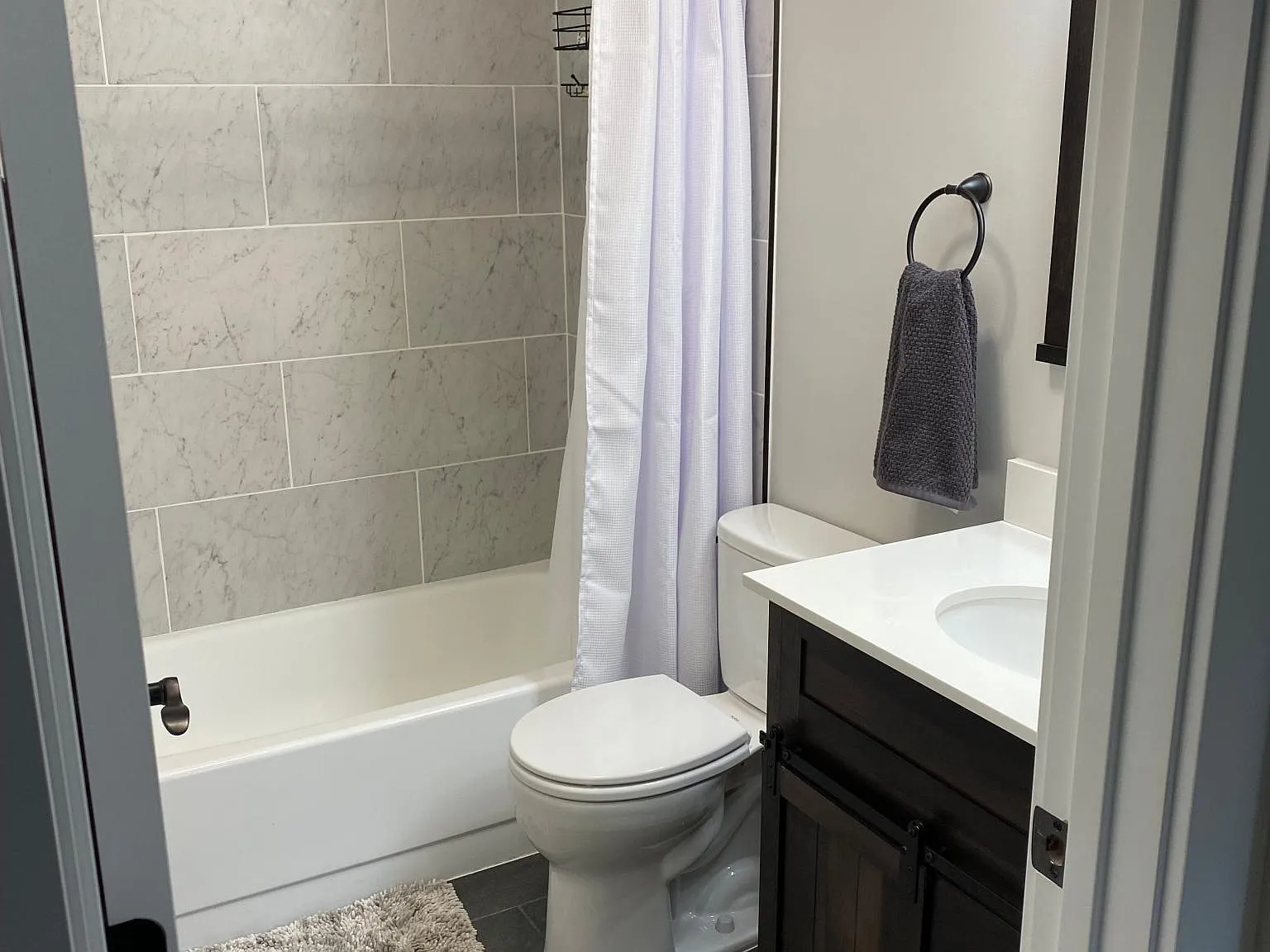 2 bed, 1008 sqft, $2,250 — Photo 2