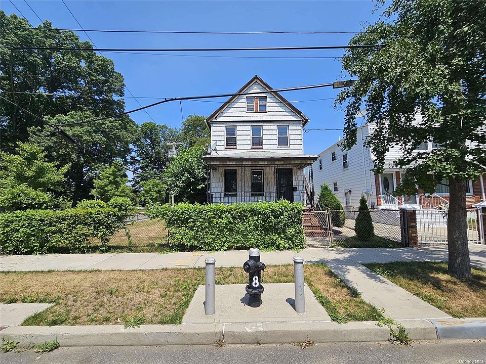 1st image of 160-21 122nd Avenue