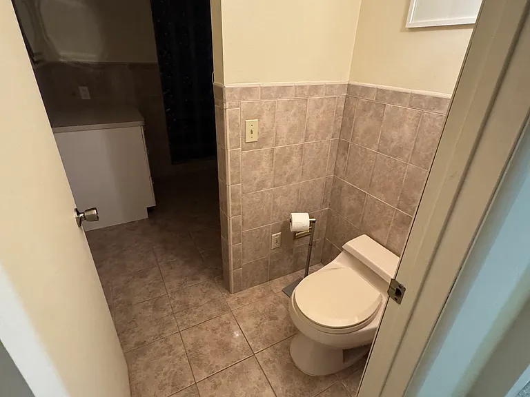42 Tracy Ave #1 — Photo 8