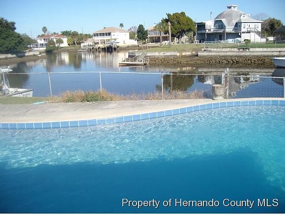 2nd image of 4091 Gulf Coast Dr
