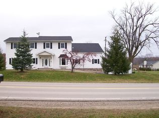 7480 Windridge Dr, Pinckney, MI 48169