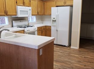 2224 Flash Ct, Perris, CA 92571