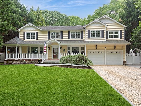 2nd image of 48 River Heights Drive