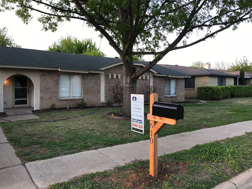 1st image of 610 Cypress Cir