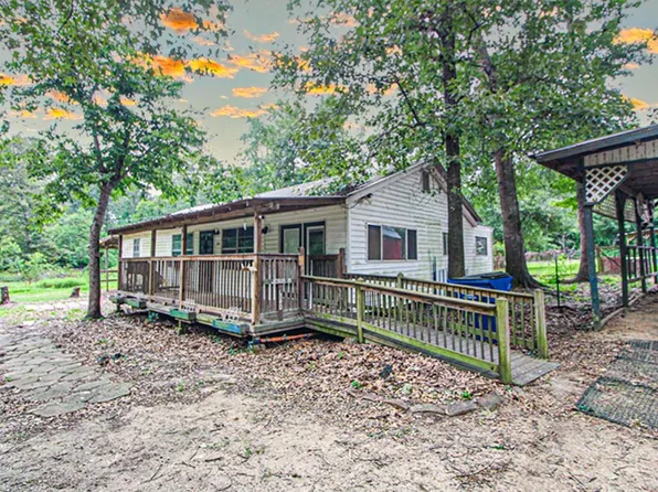 164 Tom, Livingston, TX 77351