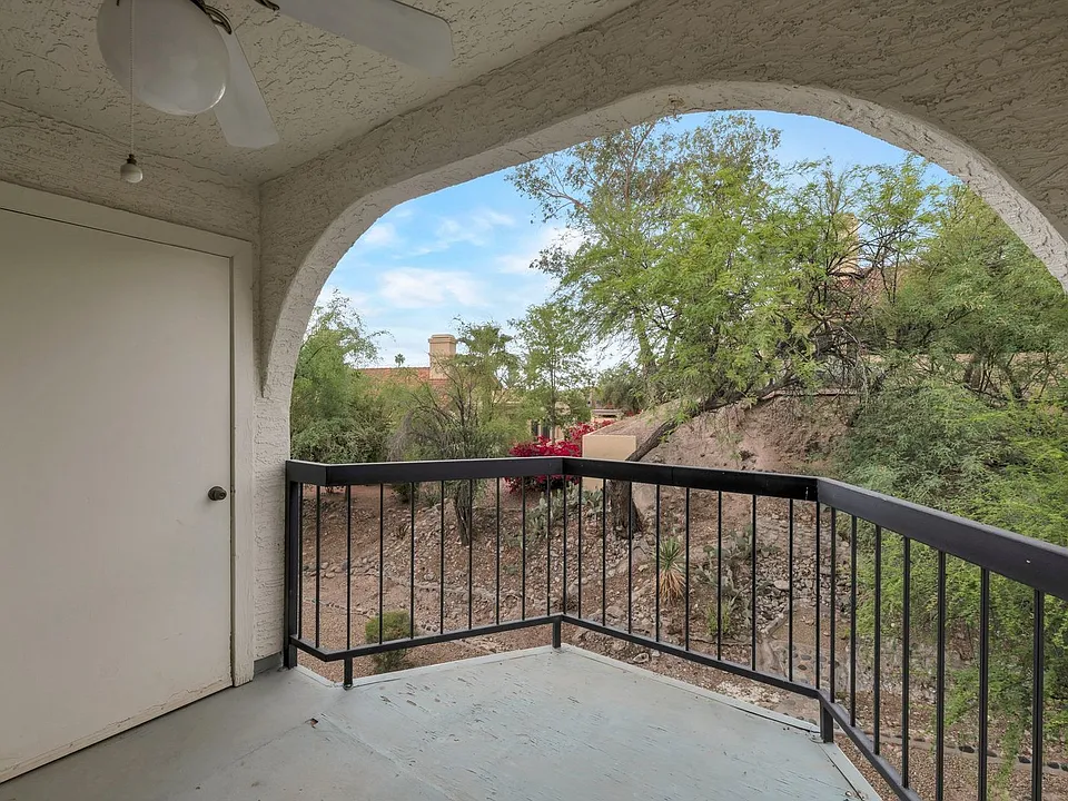 16739 E El Lago Blvd #205