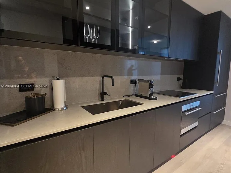 20 NW 11th St #2208 — Photo 17