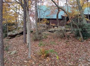 961 Steve Combs Rd, Wellington, KY 40387