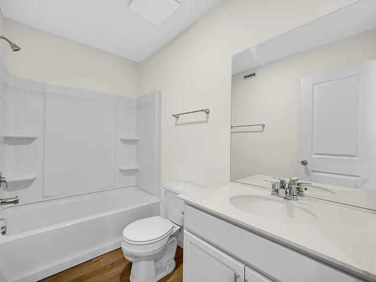 2260 Horseshoe Cir — Photo 8