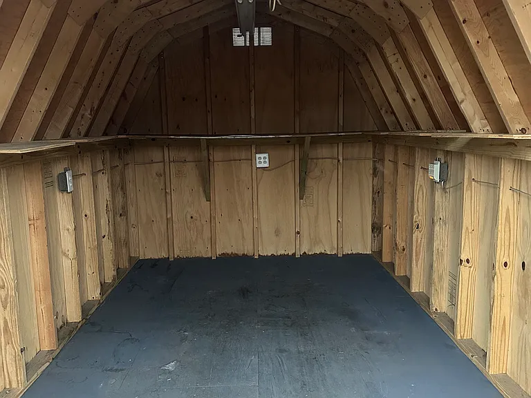 111 Arlington Ave NW — Photo 16
