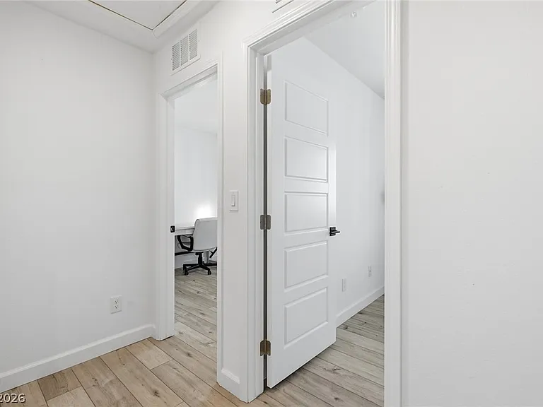 709 Pickled Pepper Pl — Photo 17