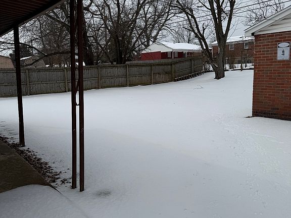 4th image of 1883 Marlboro Dr