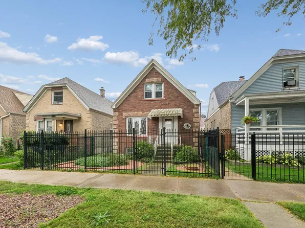 4541 W Montana St, Chicago, IL 60639